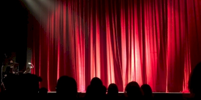 Théâtre - Le Sens du Ridicule